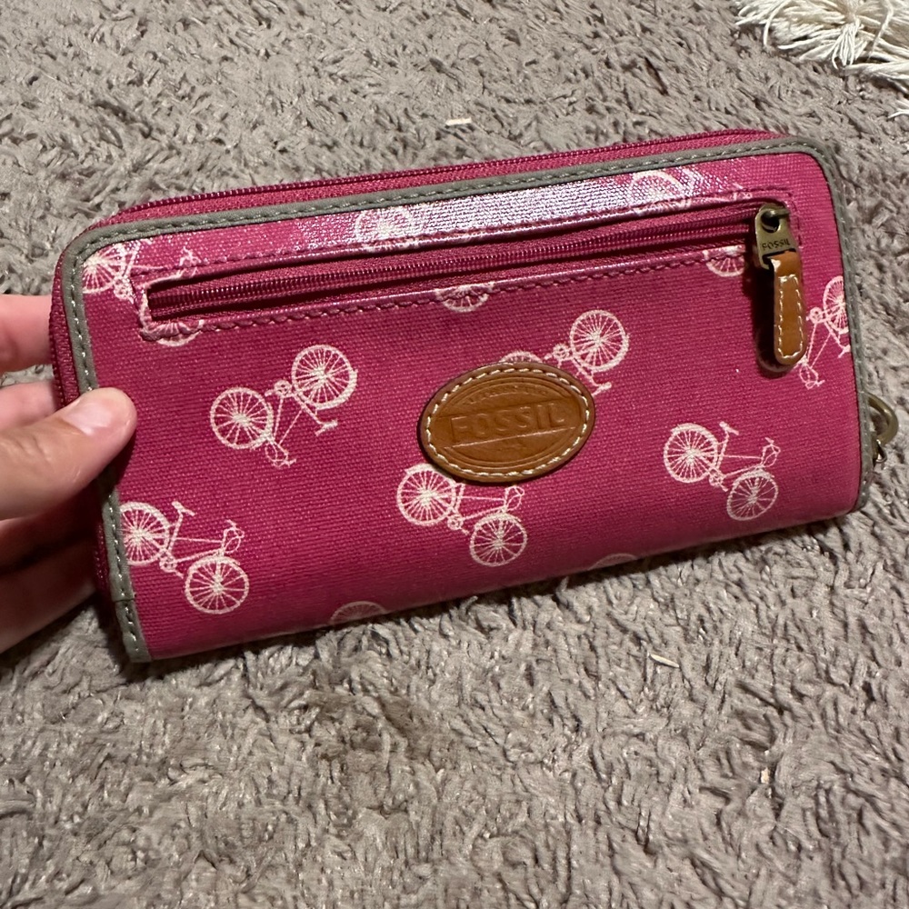 Fossil Full Size Pink Wallet With Bicycle Pattern… - image 1
